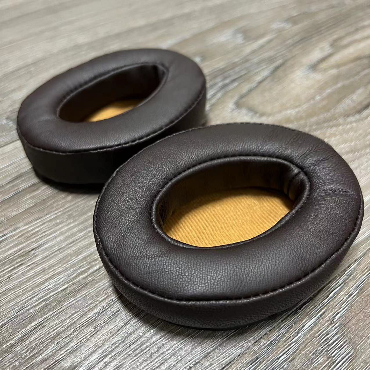 Genuine Sheepskin Leather Ear  - Sennheiser Headphone Momentum 4 ulasan dan harga